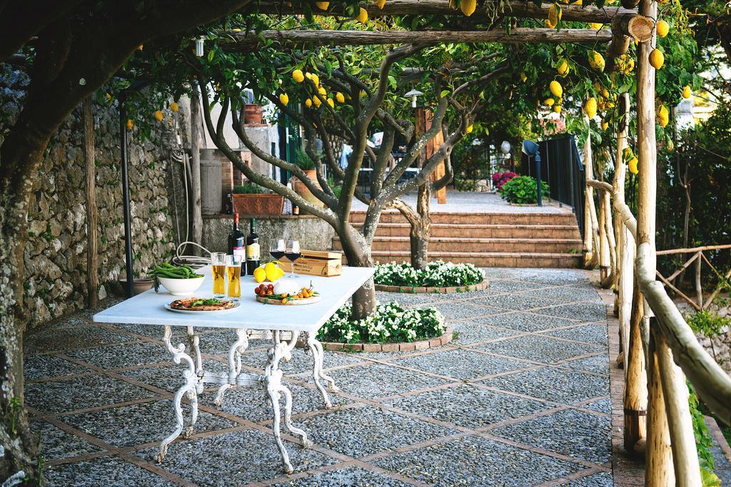 Sea View Villa In Ravello With Lemon Pergola, Gardens And Jacuzzi - Ideal For Elopements Exteriér fotografie